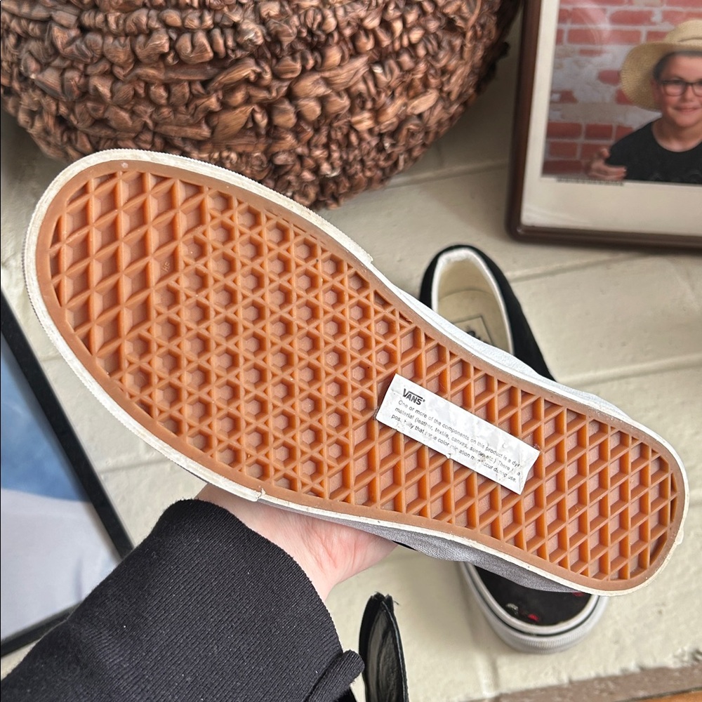 🍒Vans Slip-On Sneakers Red Cherry Pattern - Picture 5 of 8